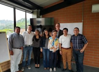 POR LOS NIÑOS Y CON LOS NIÑOS A LA ALCALDÍA DE MEDELLÍN