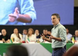 ENCUENTRO DE ALCALDES Y GOBERNADOR DE ANTIOQUIA