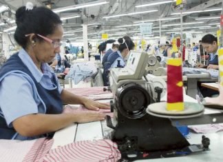 DECRETO PARA RESTABLECER ARANCELES A ROPA IMPORTADA