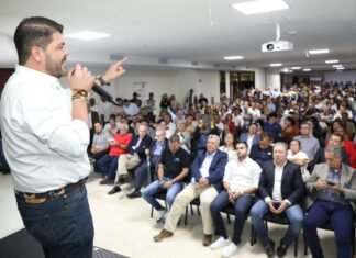 JUAN DIEGO GÓMEZ ARRANCA CAMPAÑA A LA GOBERNACIÓN DE ANTIOQUIA RETANDO AL ALCALDE DE MEDELLÍN