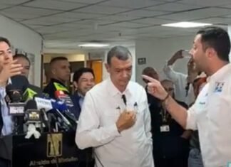 DE LOS GRITOS E INSULTOS A SENDOS COMUNICADOS EN DEFENSA DEL ALCALDE Y UN CONCEJAL DE MEDELLÍN