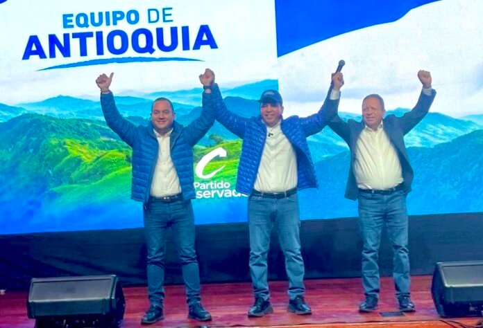 Equipo Colombia: Daniel Restrepo, Jaime Cano y Carlos Andrés Trujillo - Octubre 2025