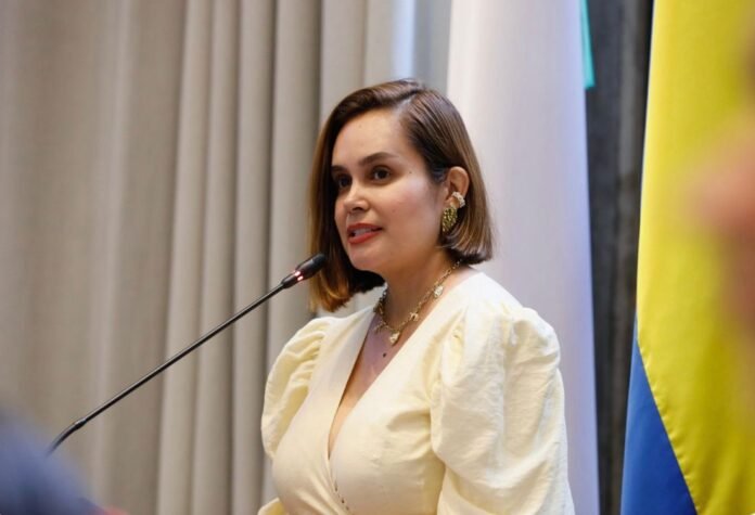 Paula Andrea Ortega Escobar - Octubre 2025