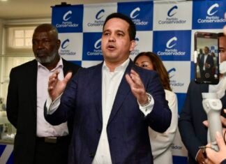 Carlos Andrés Trujillo renuncia al Senado y al Partido Conservador para emprender una candidatura ciudadana