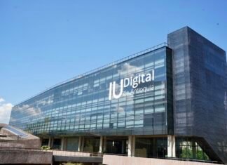 La IU Digital de Antioquia renueva el Registro Calificado de Administración de Empresas