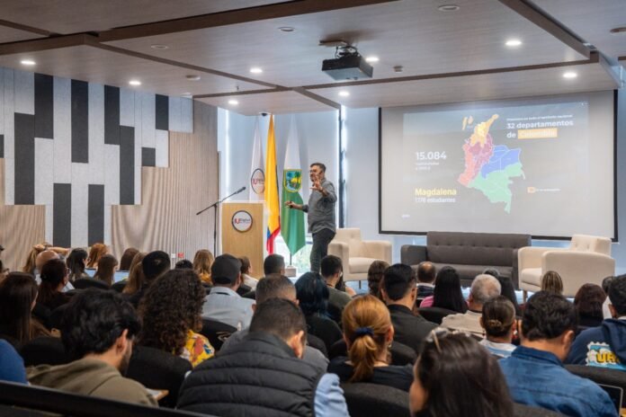 IU Digital de Antioquia. AcademIA Summit - Octubre 2026